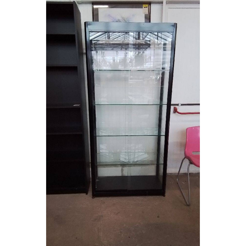 VITRINE MODERNE 