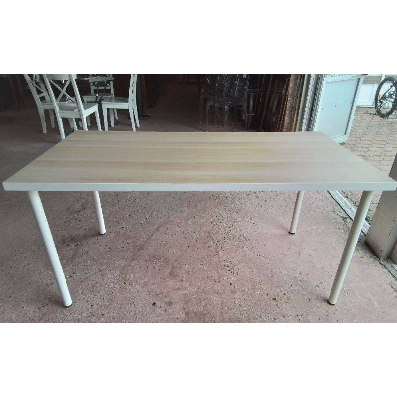 TABLE BUREAU IKEA EN L’ÉTAT 