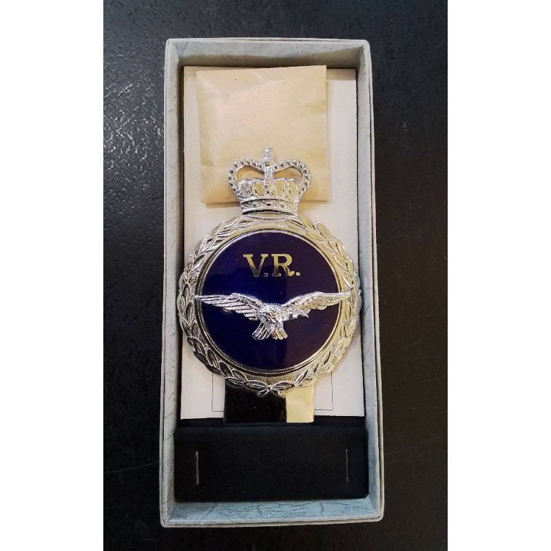 CAR BADGE ROYAL AIR FORCE