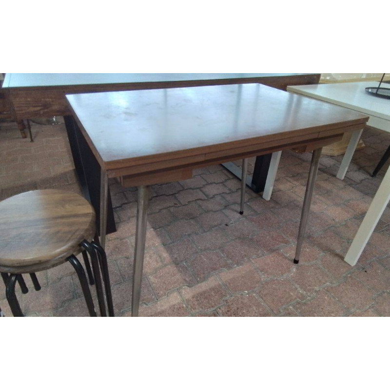 TABLE FORMICA